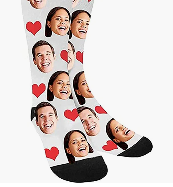 romantic-gifts-socks