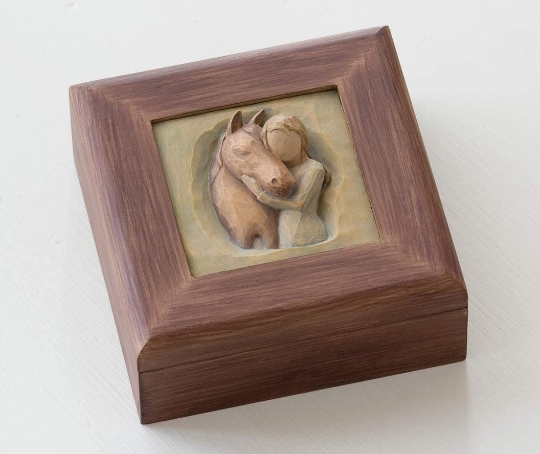 gifts-for-horse-lovers-memory-box