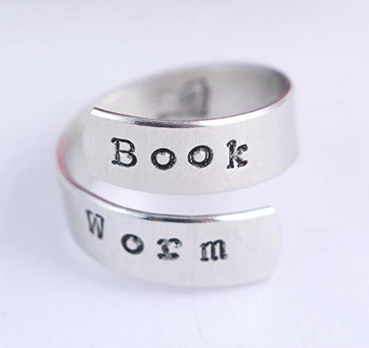 gifts-for-book-lovers-ring
