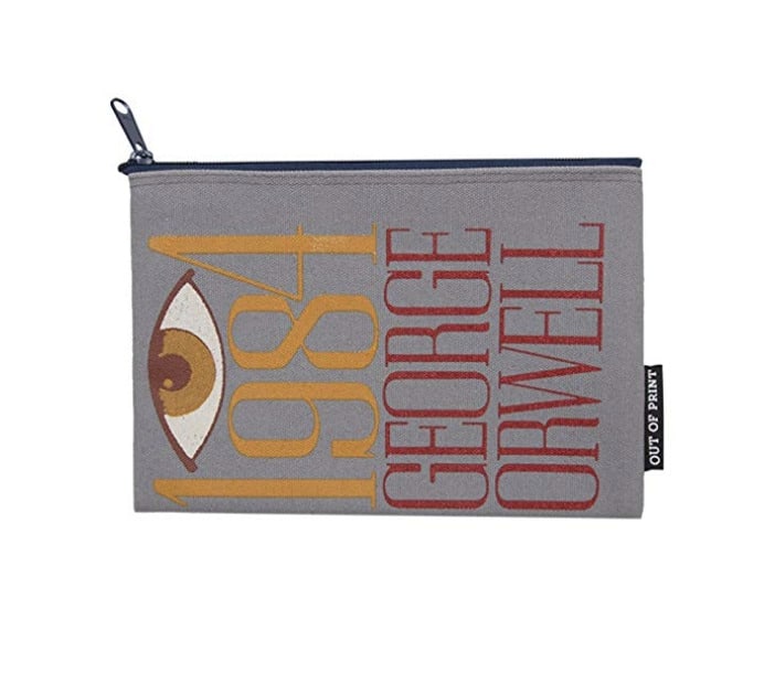 gifts-for-book-lovers-pouch