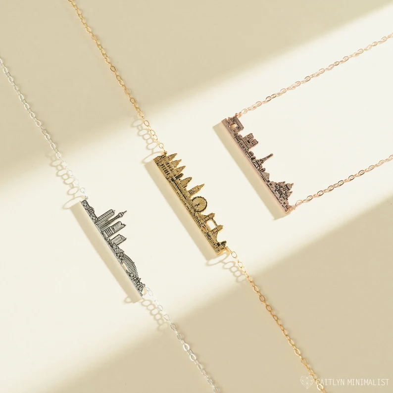 travel-gifts-for-her-skyline-necklace