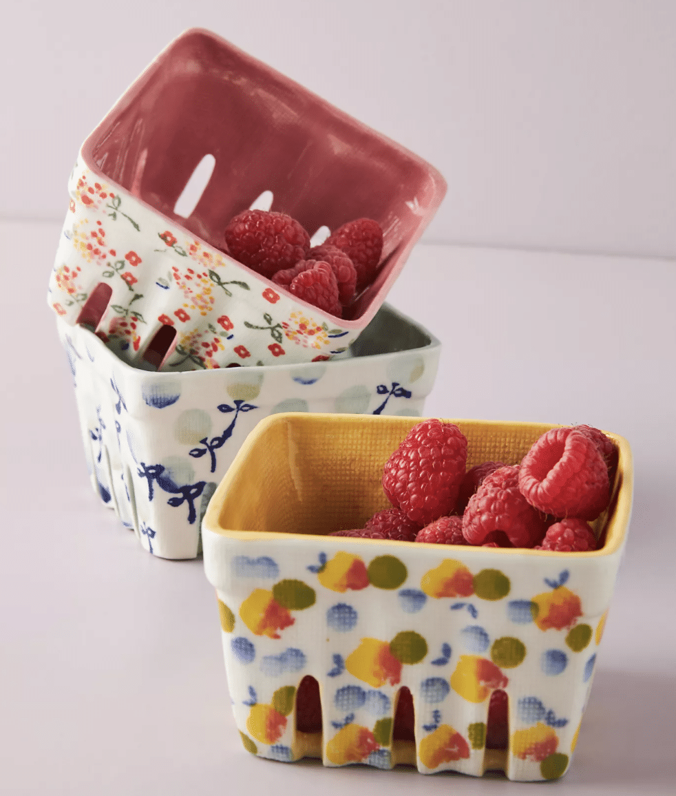 cute-gifts-ceramic-berry-basket