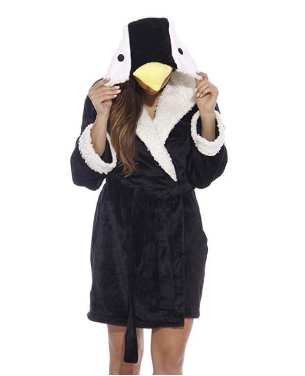cute-penguin-gifts-robe