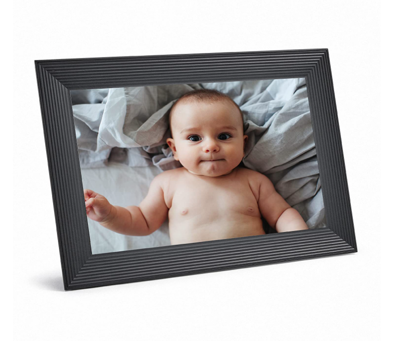 gifts-for-mother-in-law-digital-frame