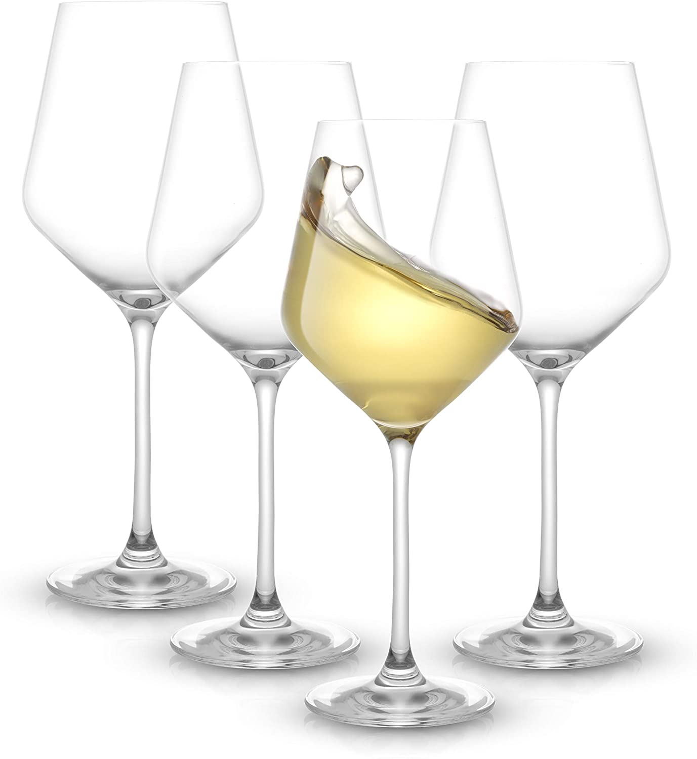 gifts-for-newlyweds-wine-glass