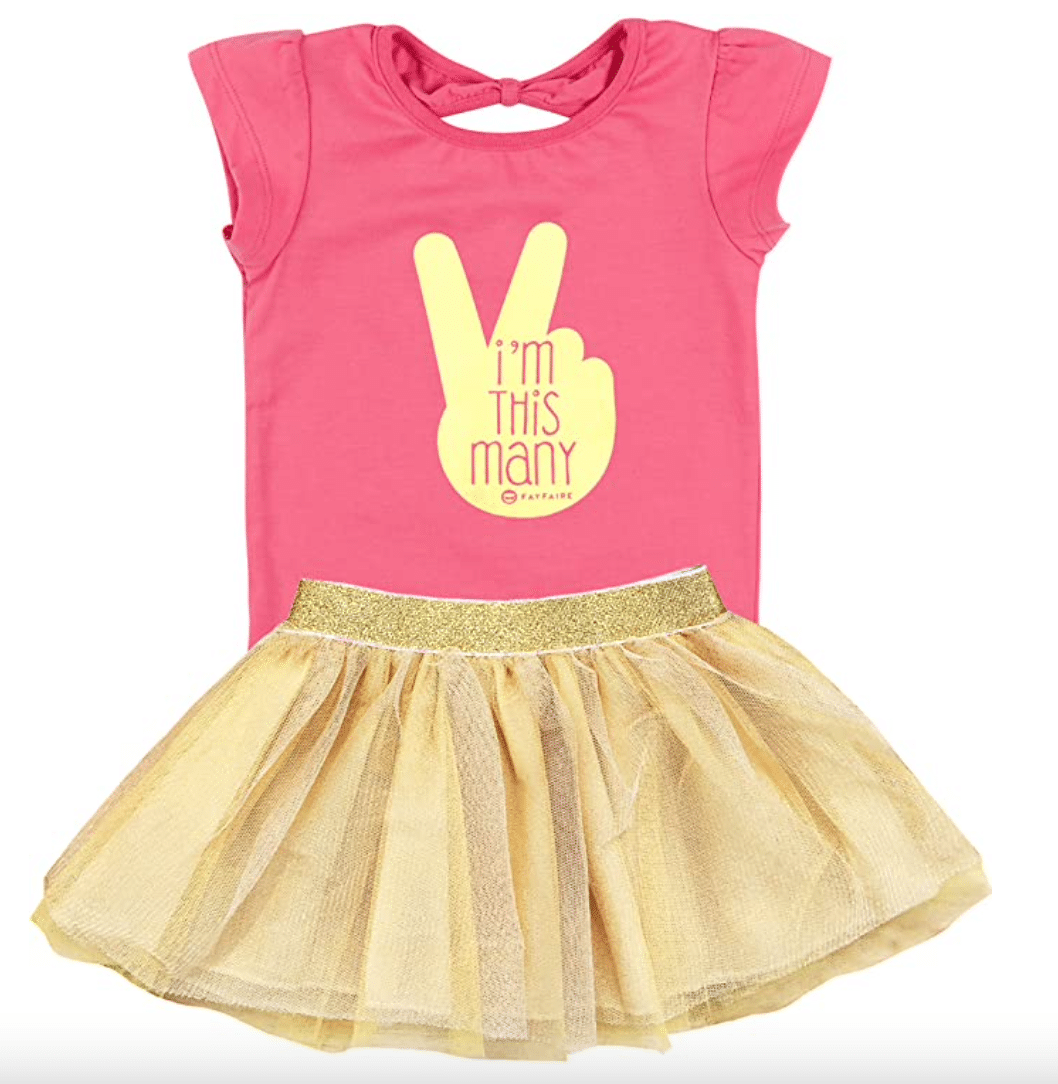 2-year-old-girls-birthday-outfit