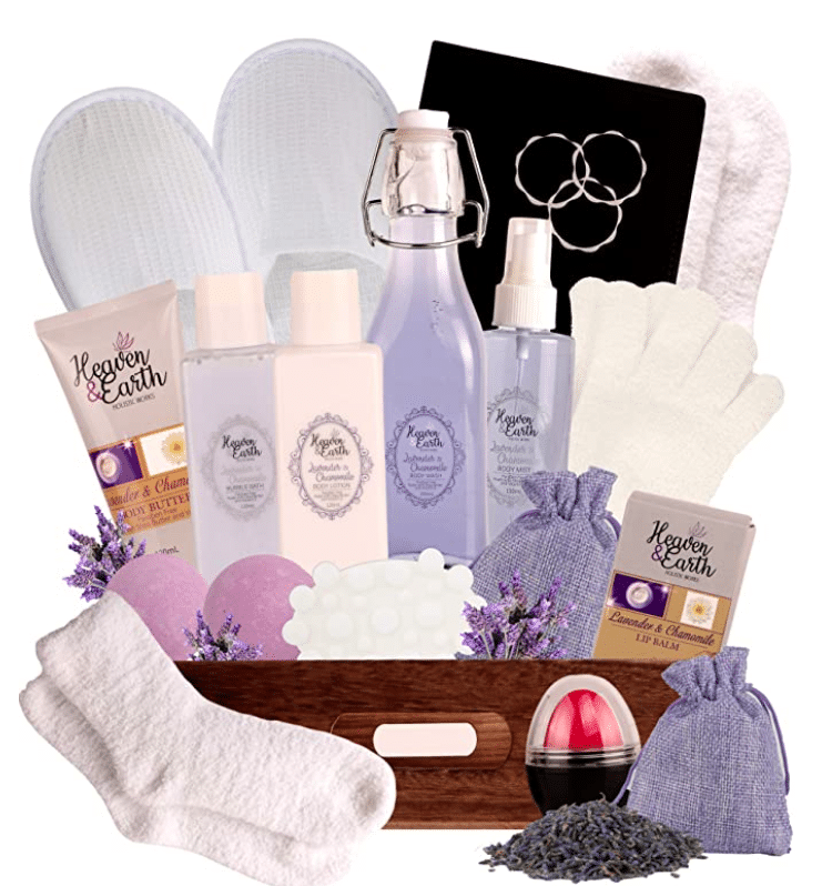 25 Amazing Self-Care Gift Basket Ideas For You Or A Friend In 2021 ...