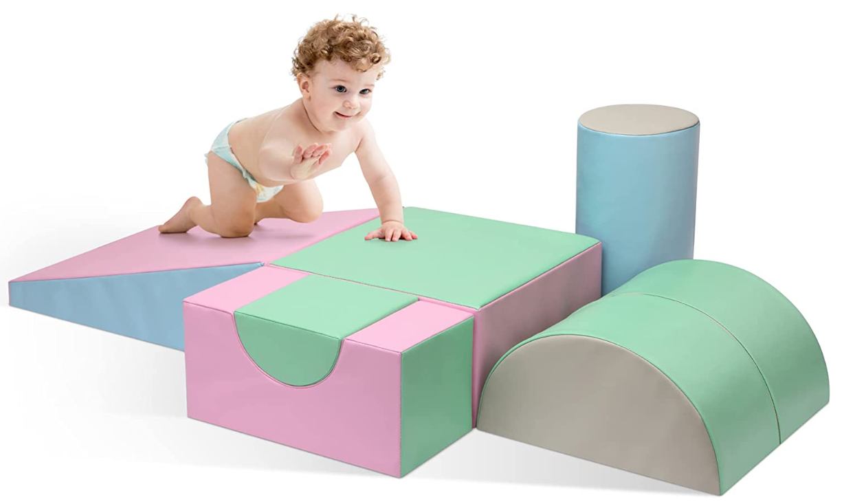 gifts-for-baby-boys-blocks