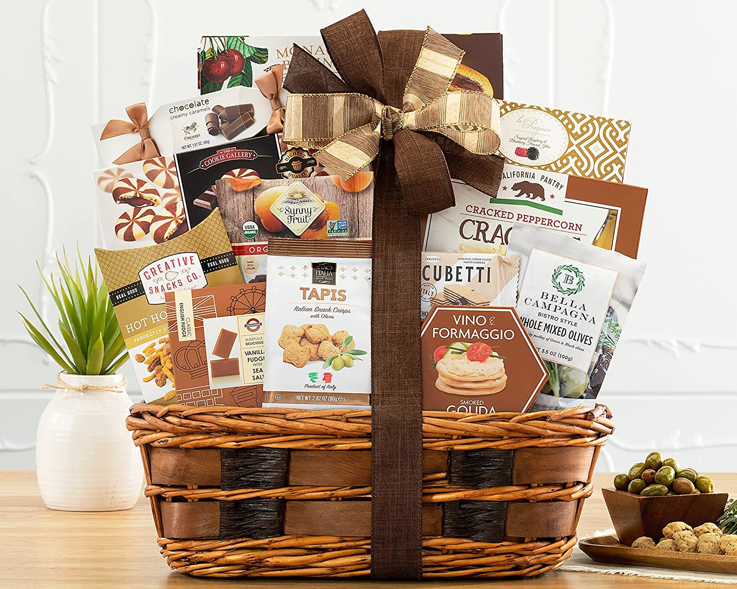 housewarming-gift-baskets-gourmet