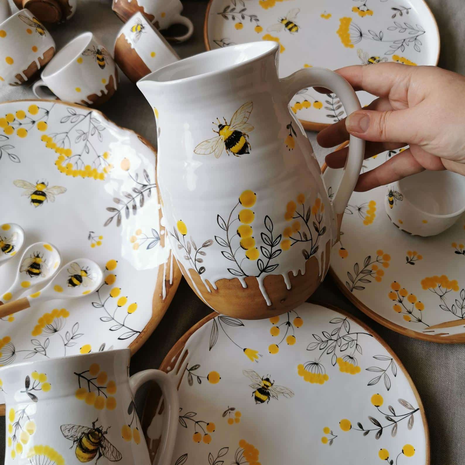 bee-lover-gift-ceramic-tableware