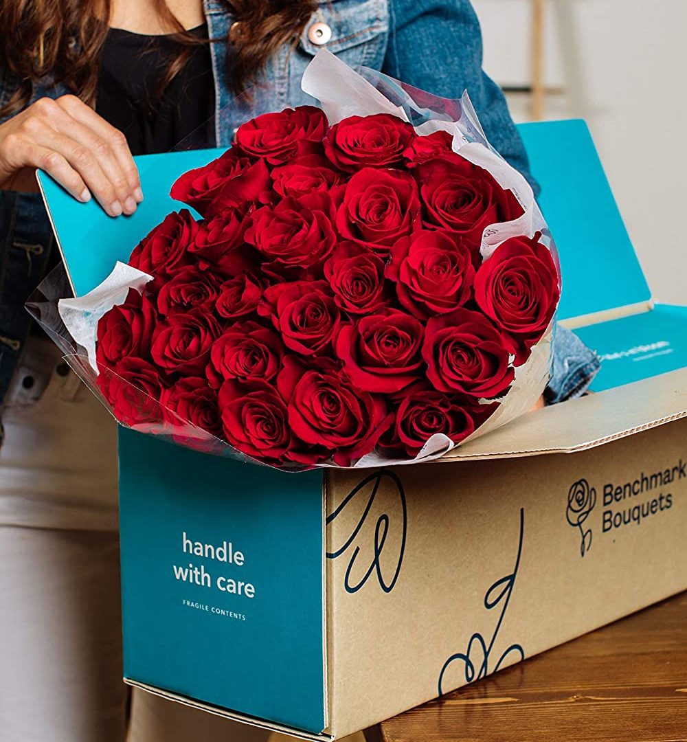 valentines-day-gifts-for-her-roses