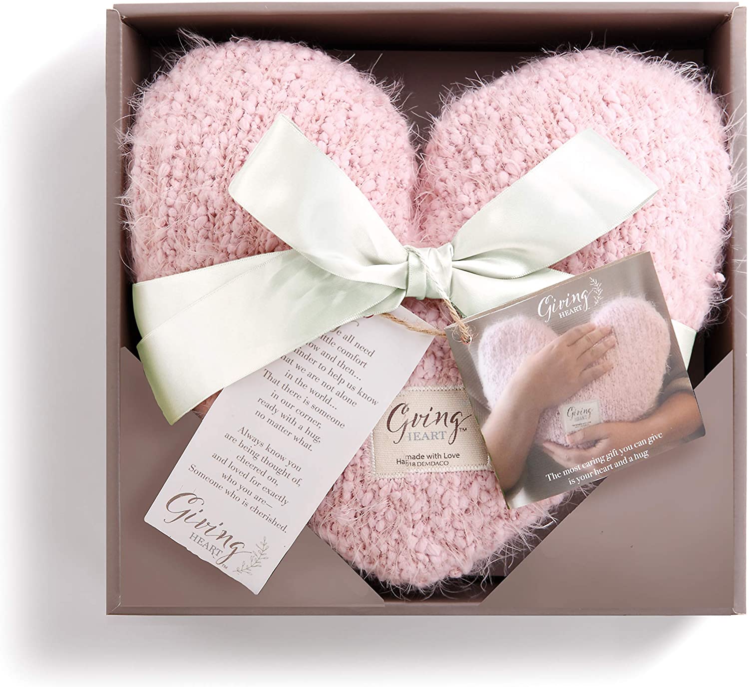 valentines-day-gifts-for-her-heart-cushion