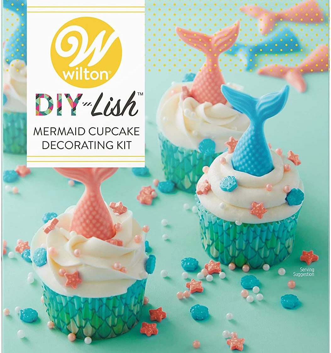 mermaid-birthday-party-cupcakes