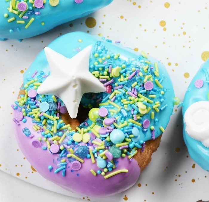 mermaid-birthday-party-donuts