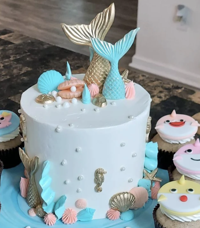mermaid-birthday-party-cake-topper