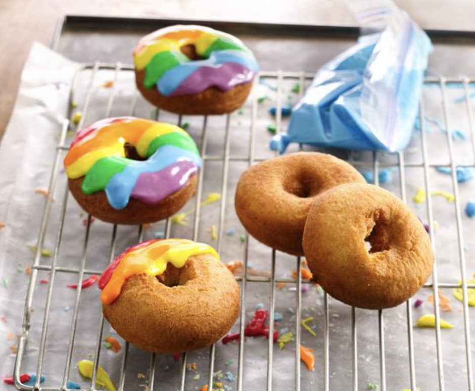 cocomelon-party-ideas-donuts