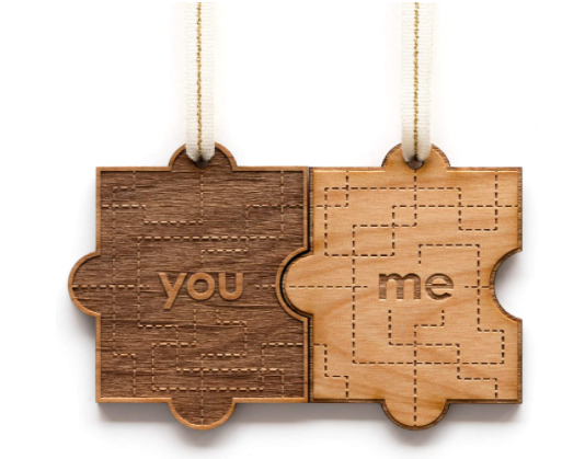 romantic-gifts-for-her-ornament