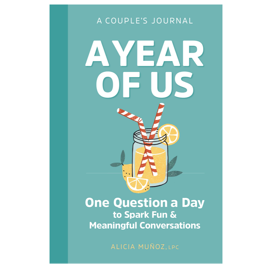 one-year-dating-gifts-for-her-a-year-of-us