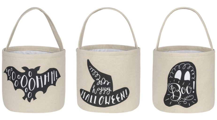 halloween-gifts-for-kids-buckets