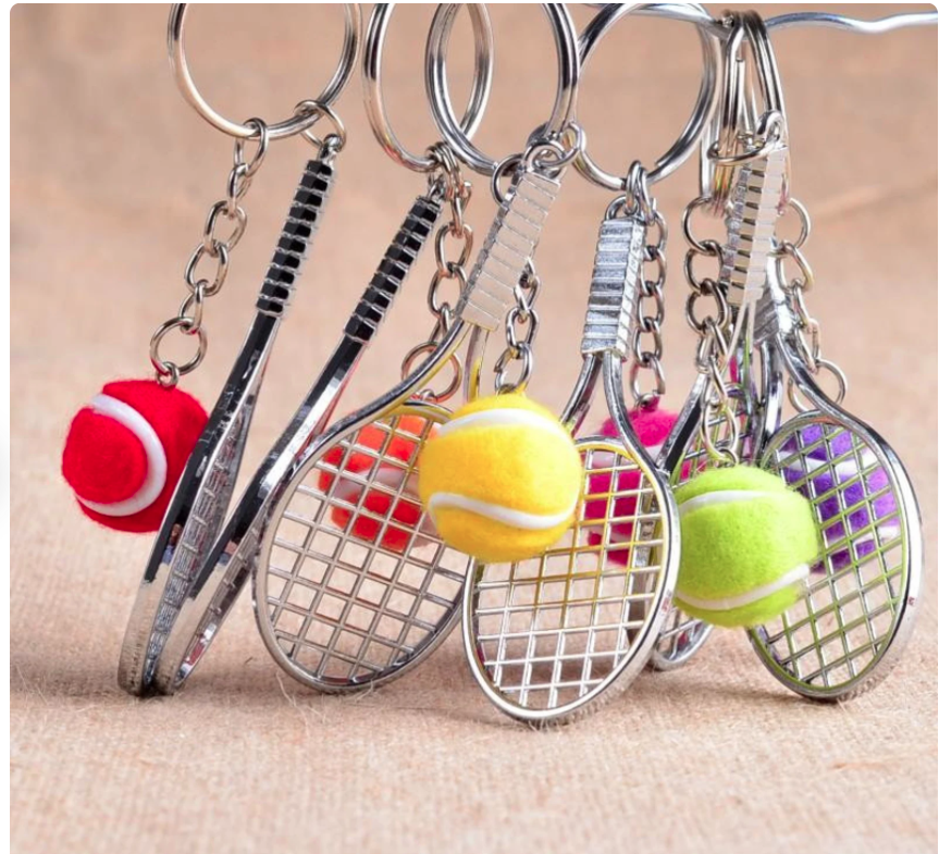 tennis-gifts-racquet-keychain