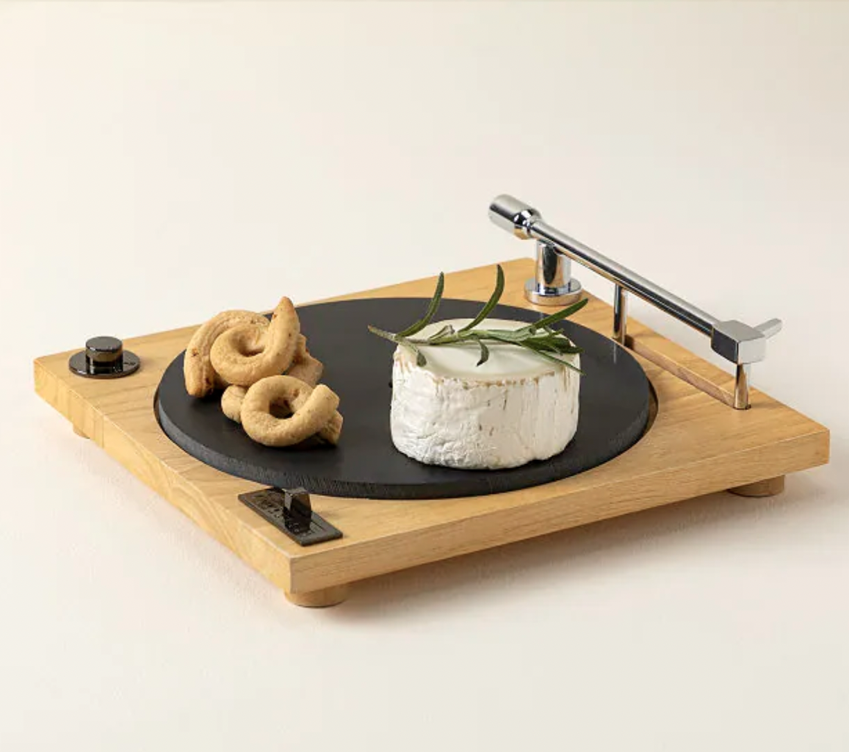 gifts-for-vinyl-lovers-cheese-board