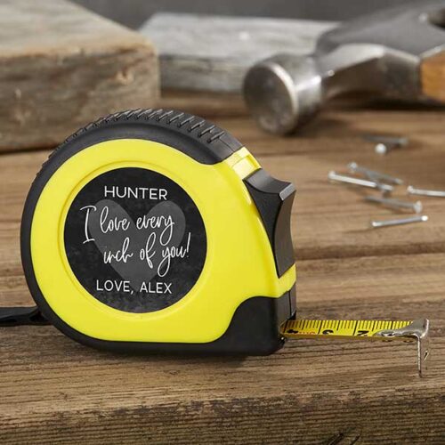 gifts-for-construction-workers-measuring-tape